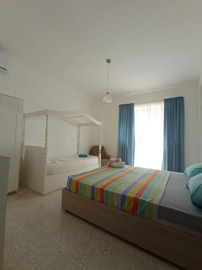 Guest house Modern Bedroom Gzira