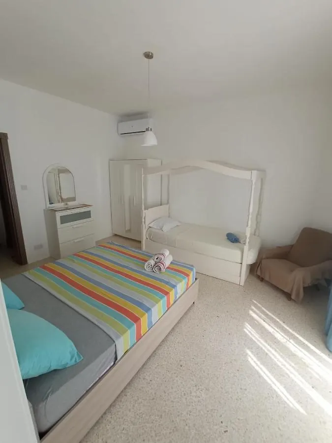 Modern Bedroom Gzira Guest house